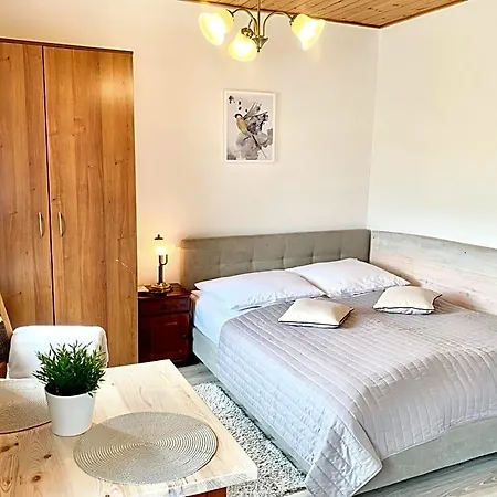 Maris Bed & Breakfast 3*