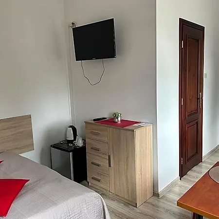 Maris
